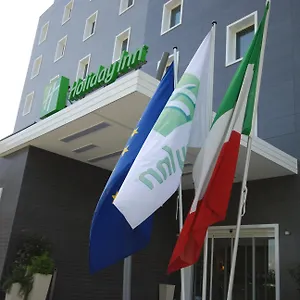 4* Hotel Milan Nord Zara By Ihg