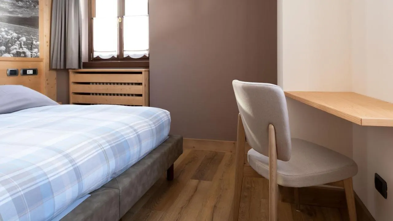 Hotel Compagnoni Santa Caterina Valfurva 3*,