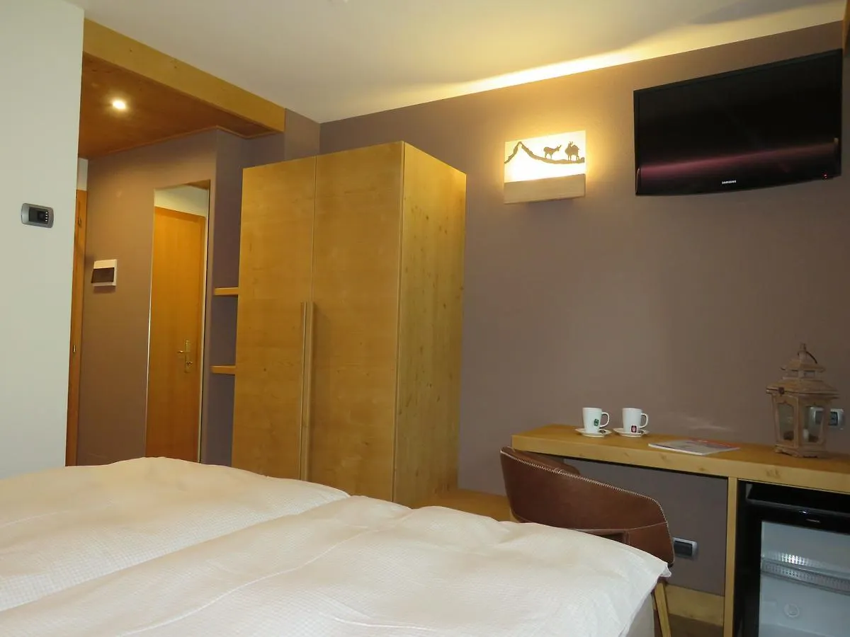 Hotel Compagnoni Santa Caterina Valfurva 3*,